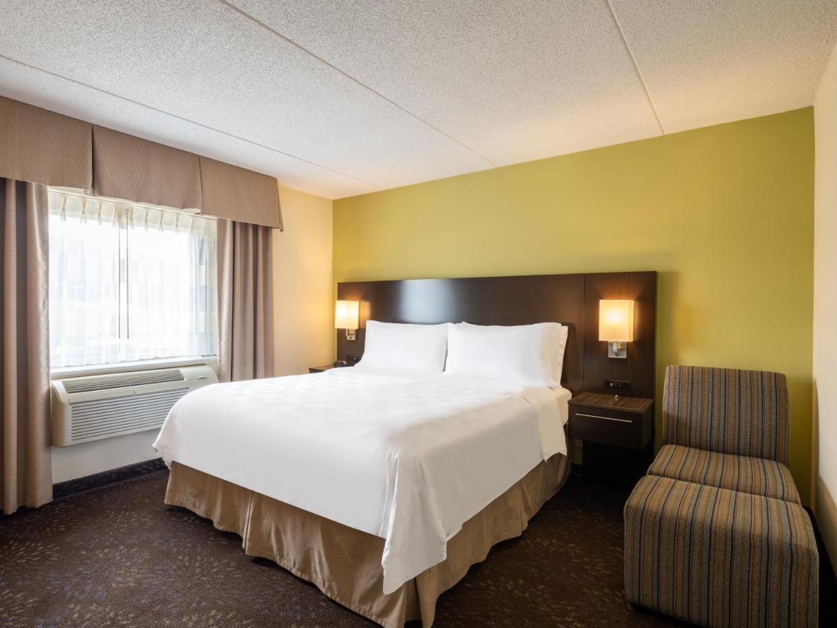 Holiday Inn Greensboro Coliseum By Ihg Extérieur photo