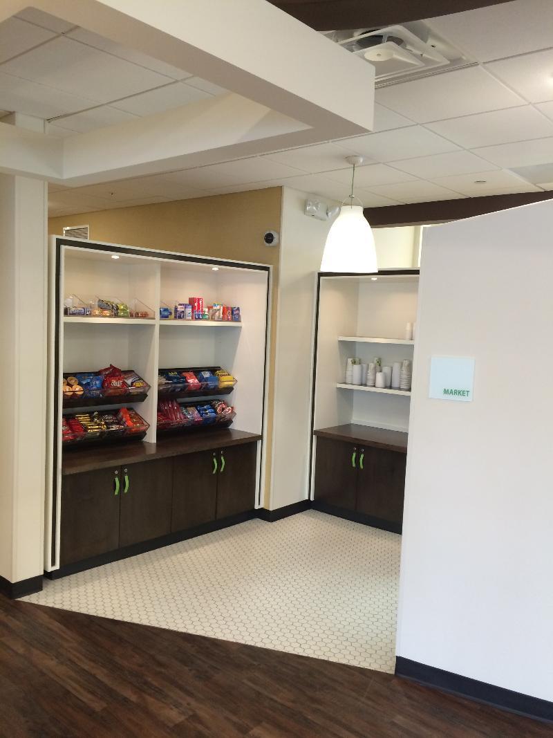 Holiday Inn Greensboro Coliseum By Ihg Extérieur photo