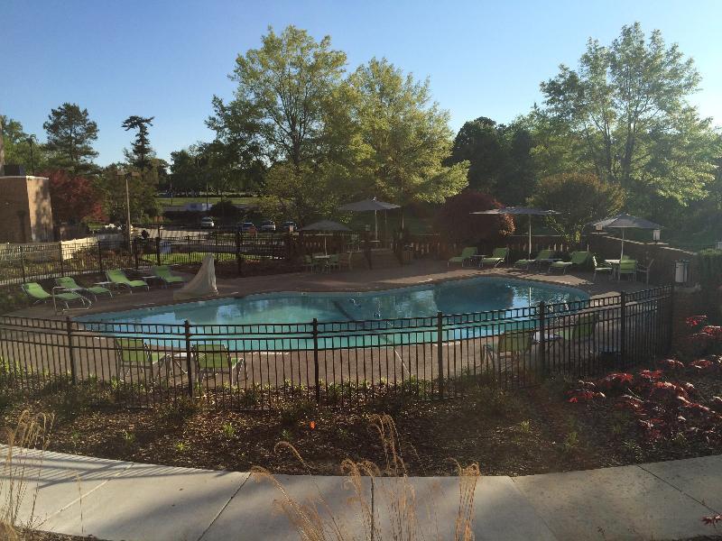 Holiday Inn Greensboro Coliseum By Ihg Extérieur photo